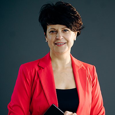 
            
                    Photo of Aurika PASKAR
                
        
